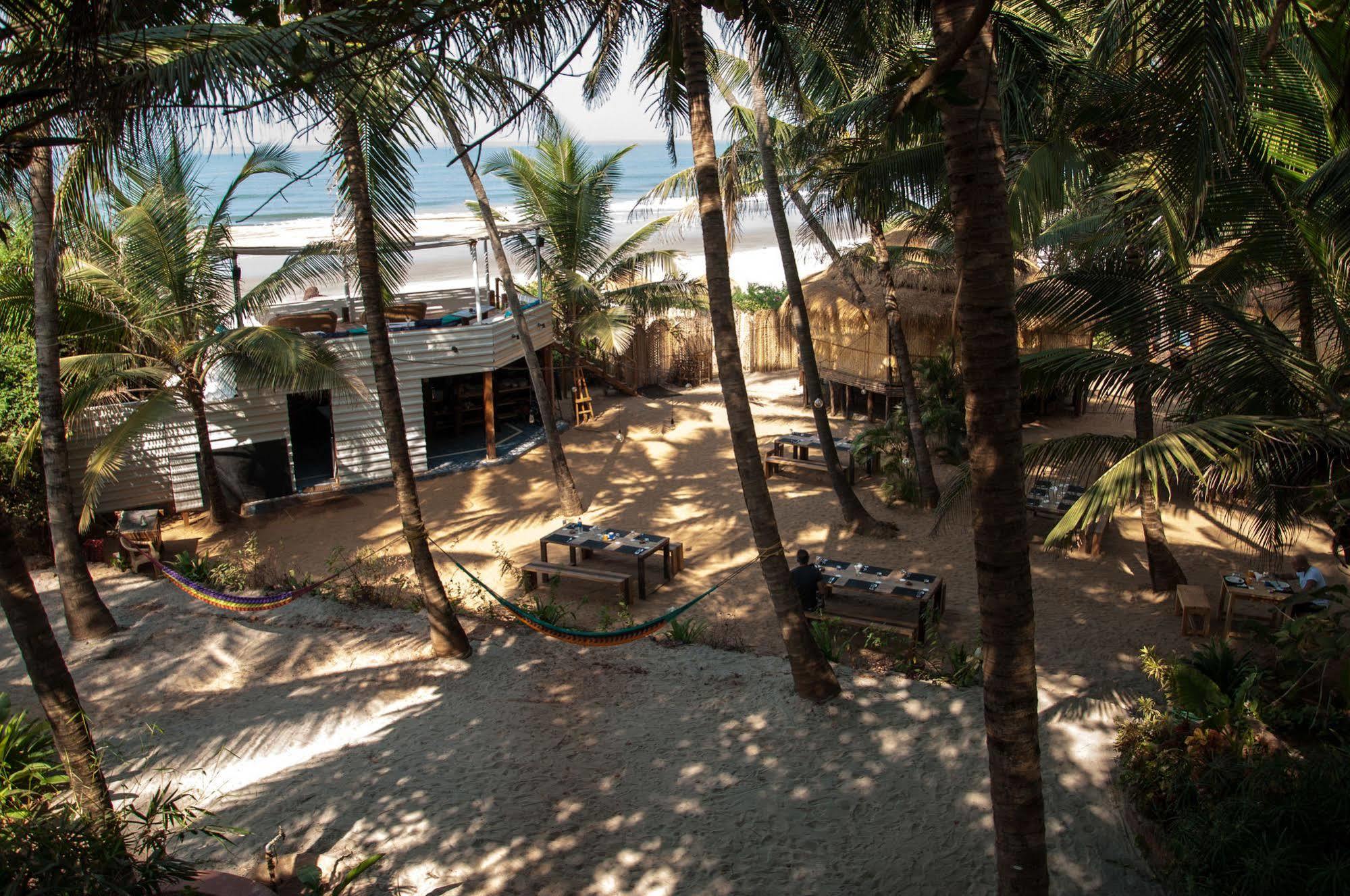 Anahata Retreat Mandrem Bagian luar foto