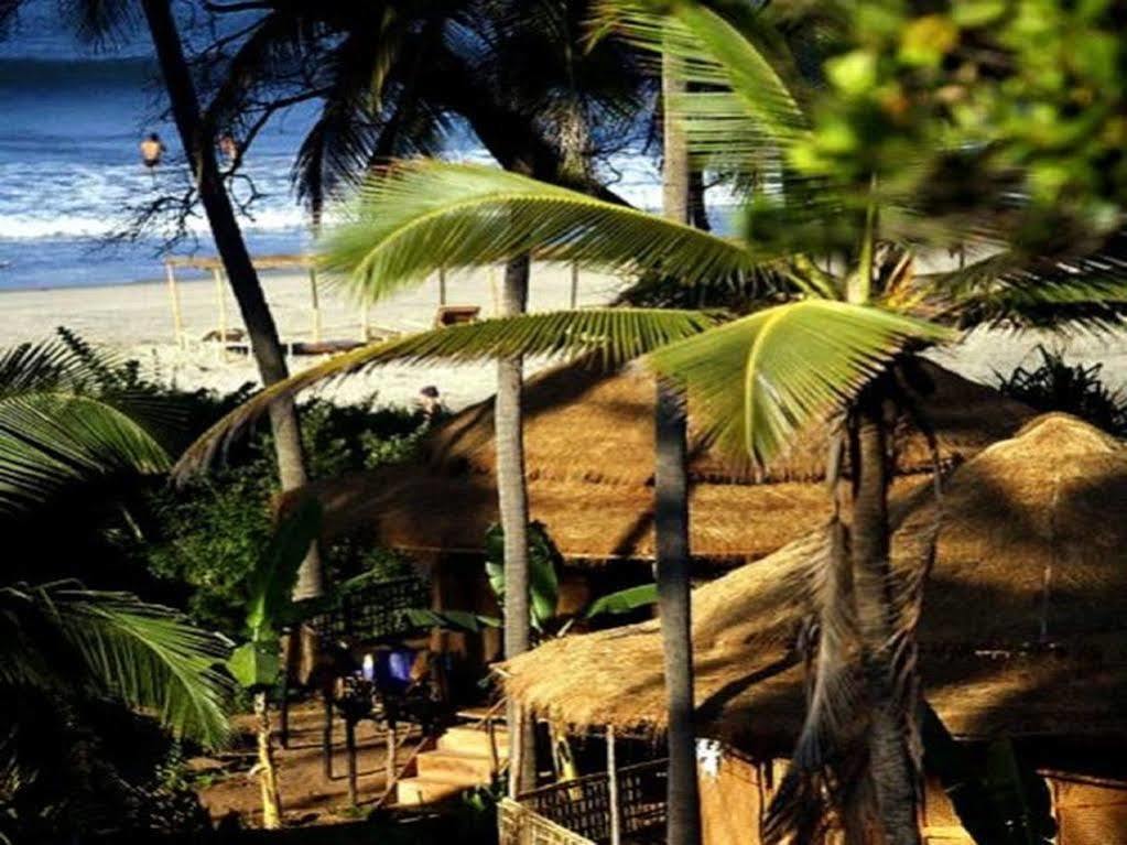 Anahata Retreat Mandrem Bagian luar foto
